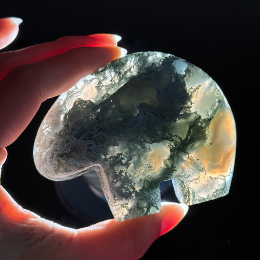Moss Agate Bear – 0.164 kg
