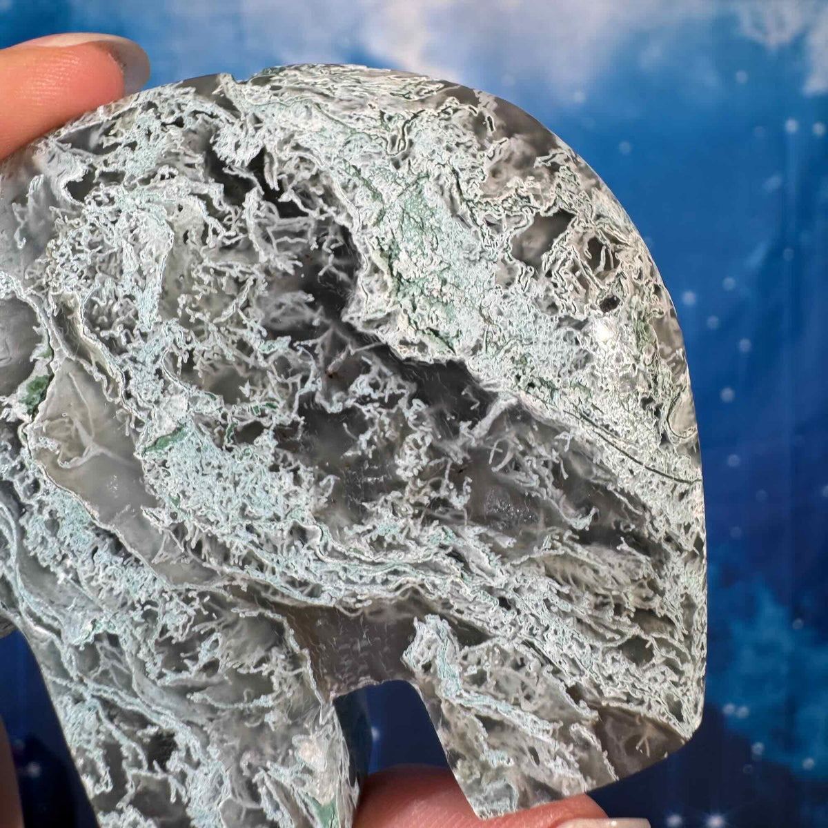 Moss Agate Bear – 0.147 kg