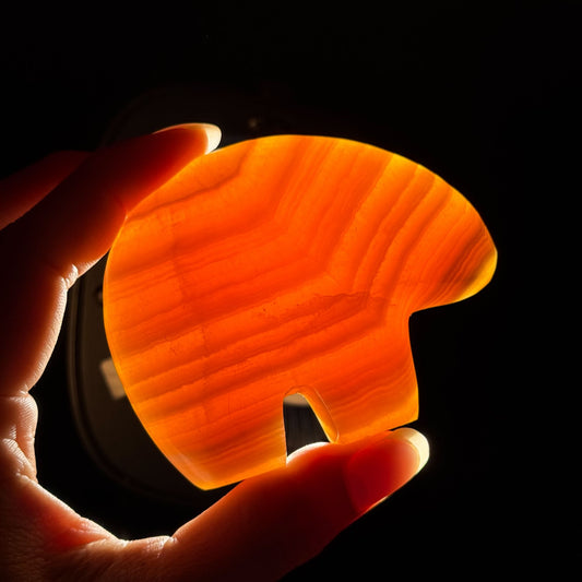 Orange Calcite Bear – 0.170 kg