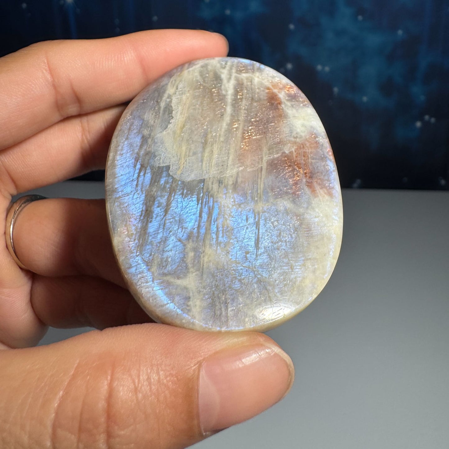 Belomorite palm stone | Russian Moonstone