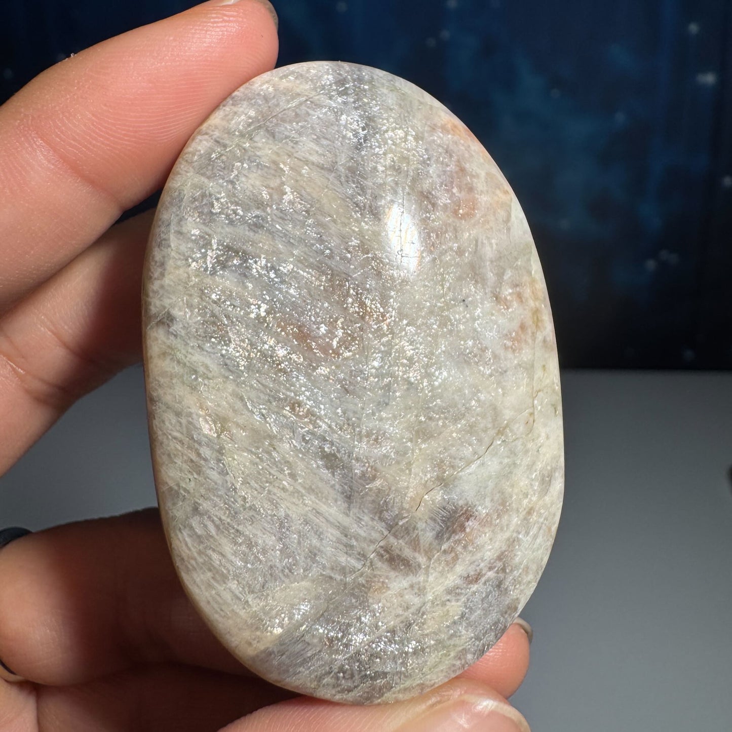 Belomorite palm stone | Russian Moonstone