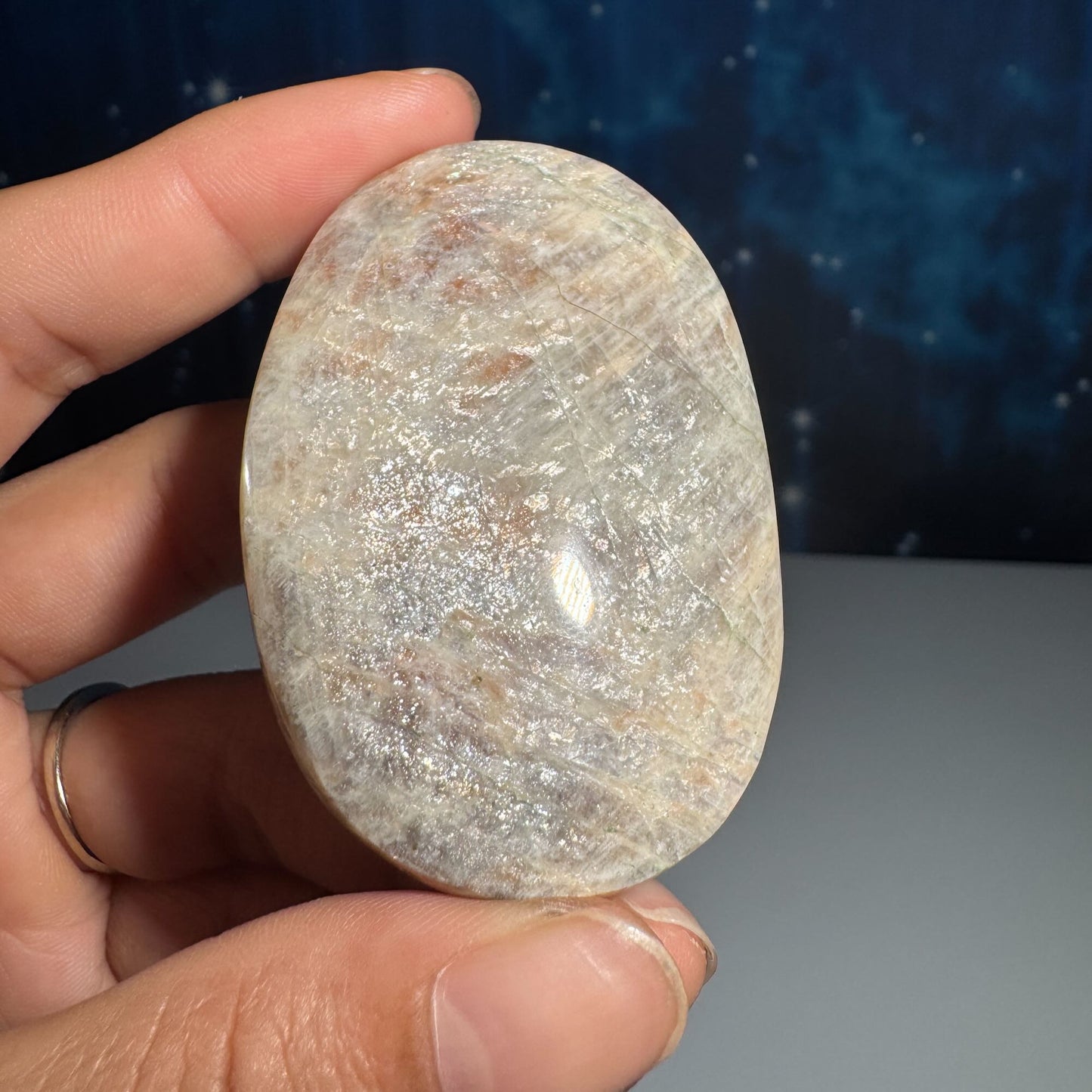 Belomorite palm stone | Russian Moonstone
