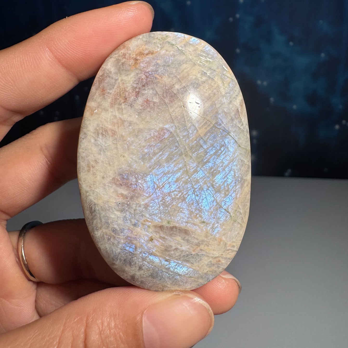 Belomorite palm stone | Russian Moonstone