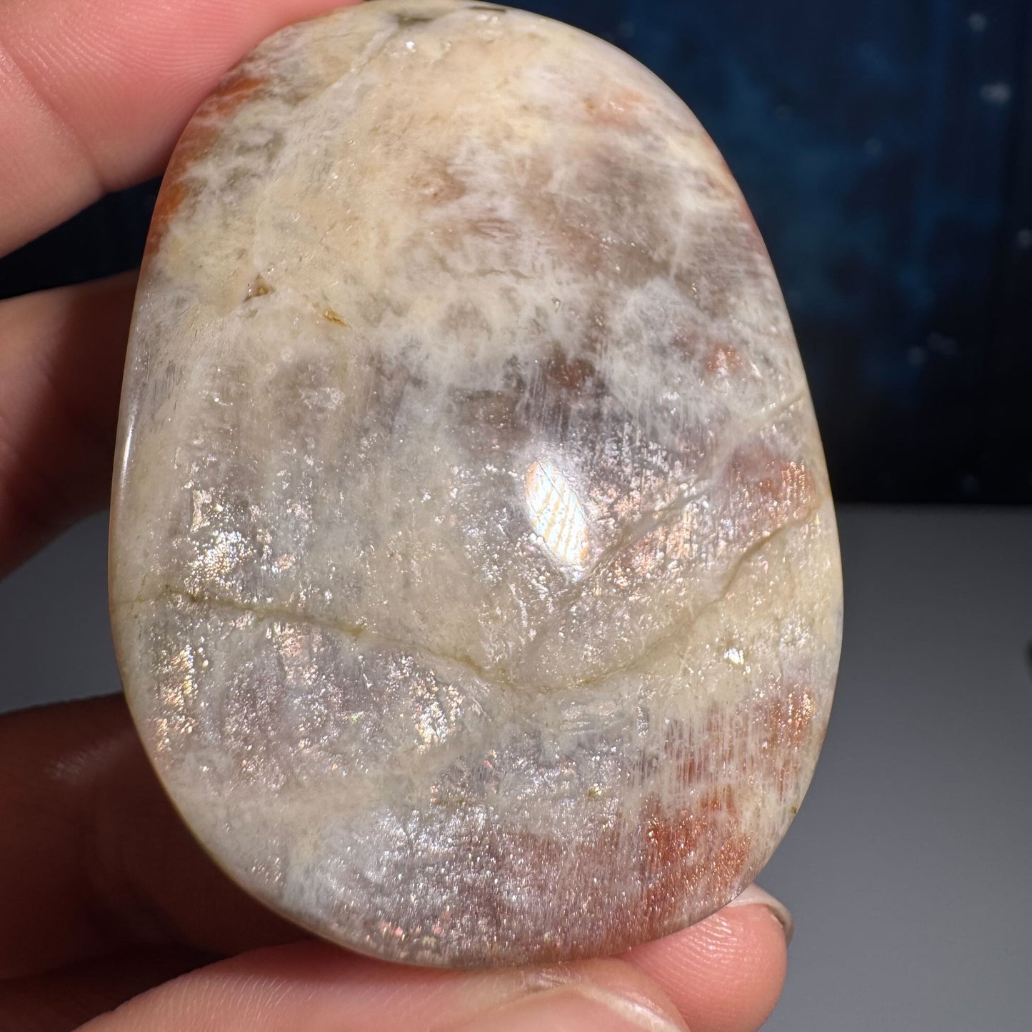 Belomorite palm stone | Russian Moonstone