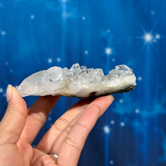 Apophyllite – 0.153 kg