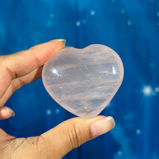 Rose Quartz Heart – 0.096 kg