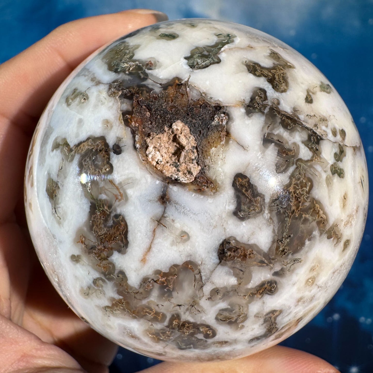 Moss Agate Sphere – 0.584 kg