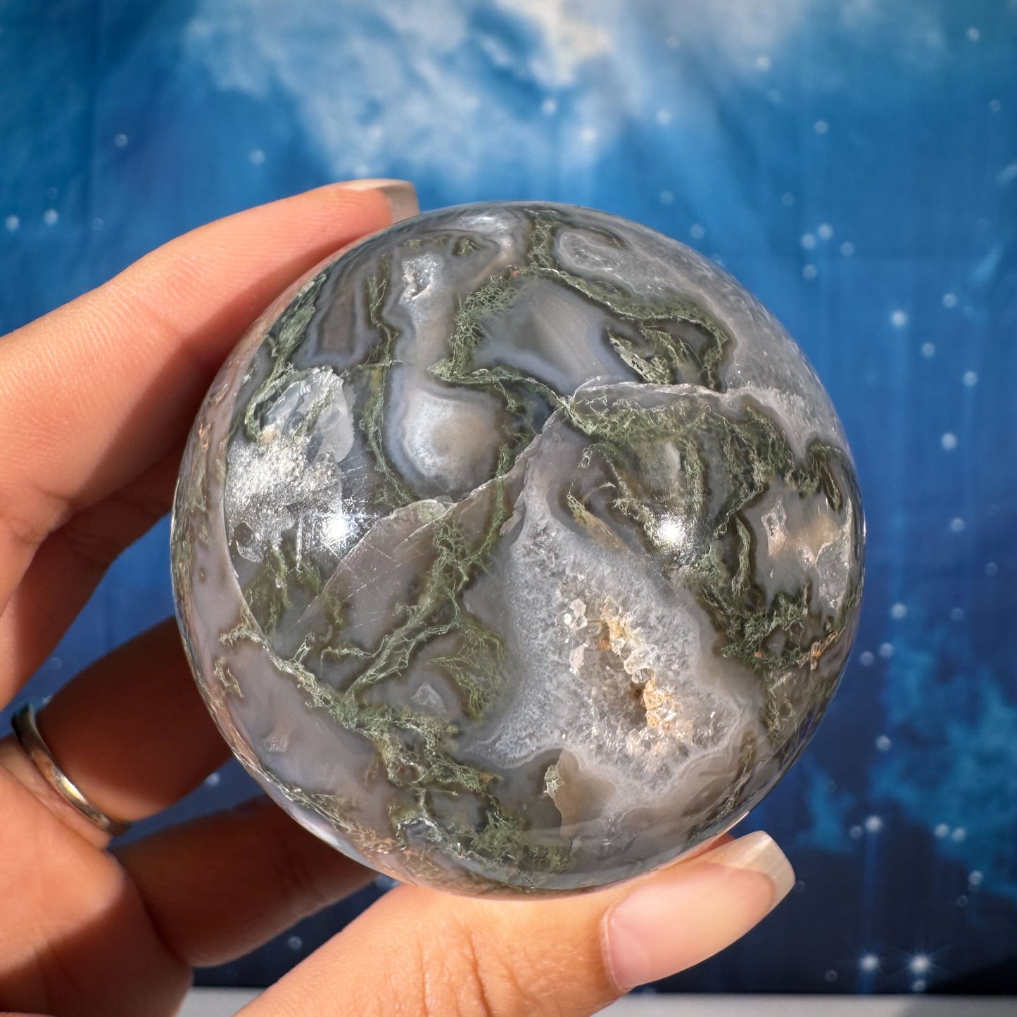 Moss Agate Sphere – 0.278 kg