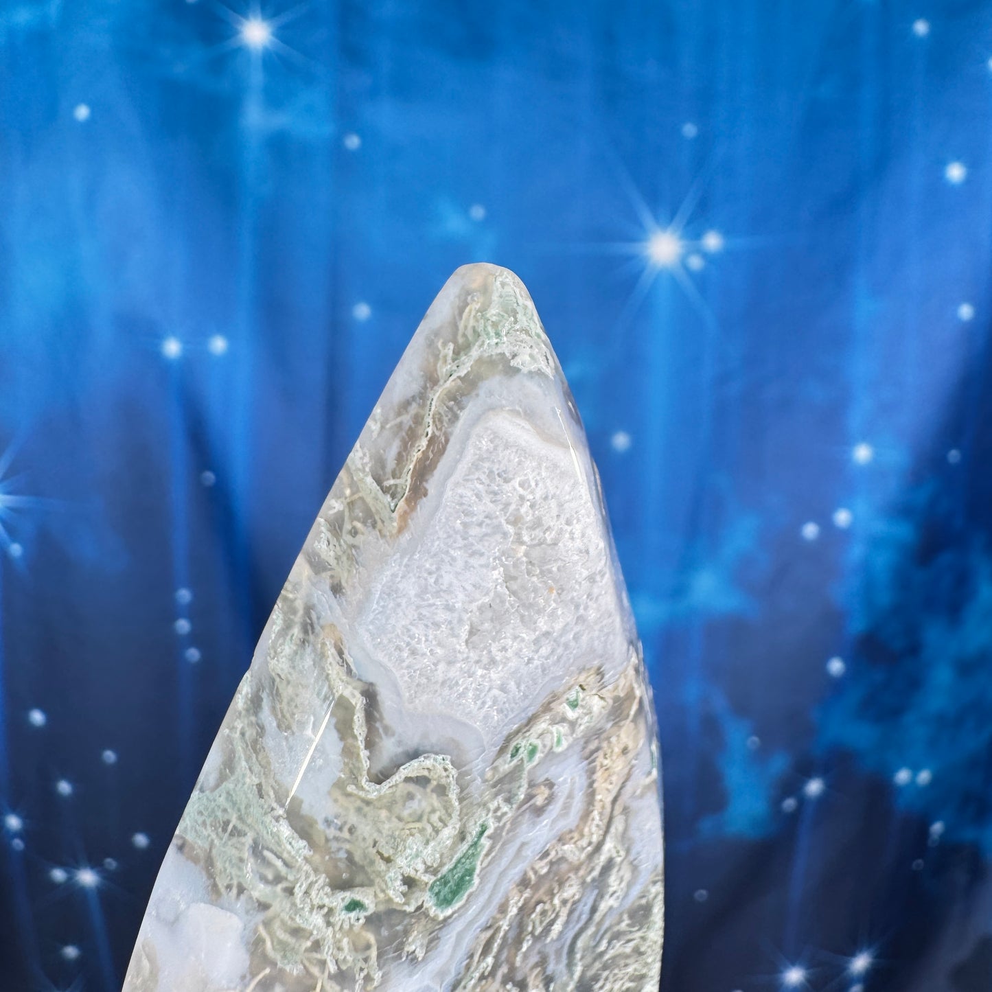 Moss agate free form - 2 1/4" × 3/4" × 3 5/8" - 5.2 oz