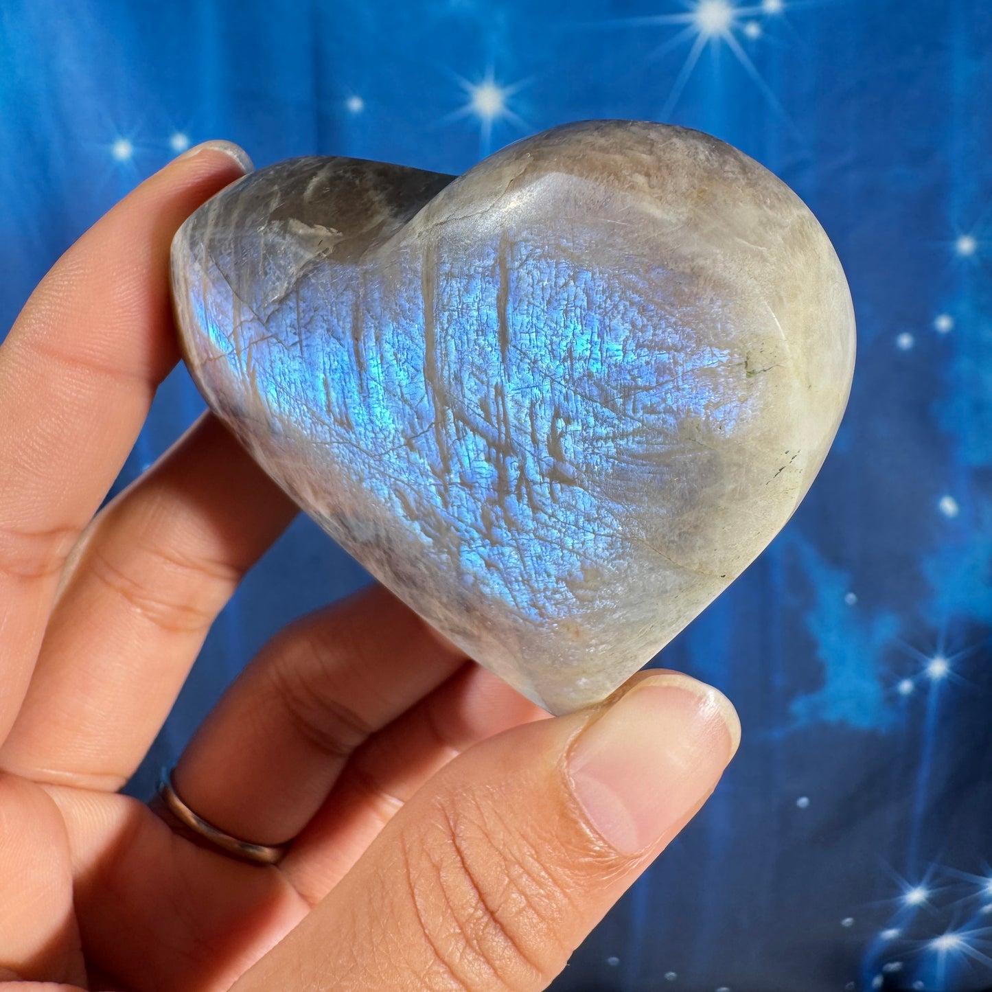 Belomorite heart – 2 1/2 × 7/8 × 2 3/8 in - 4.1 oz