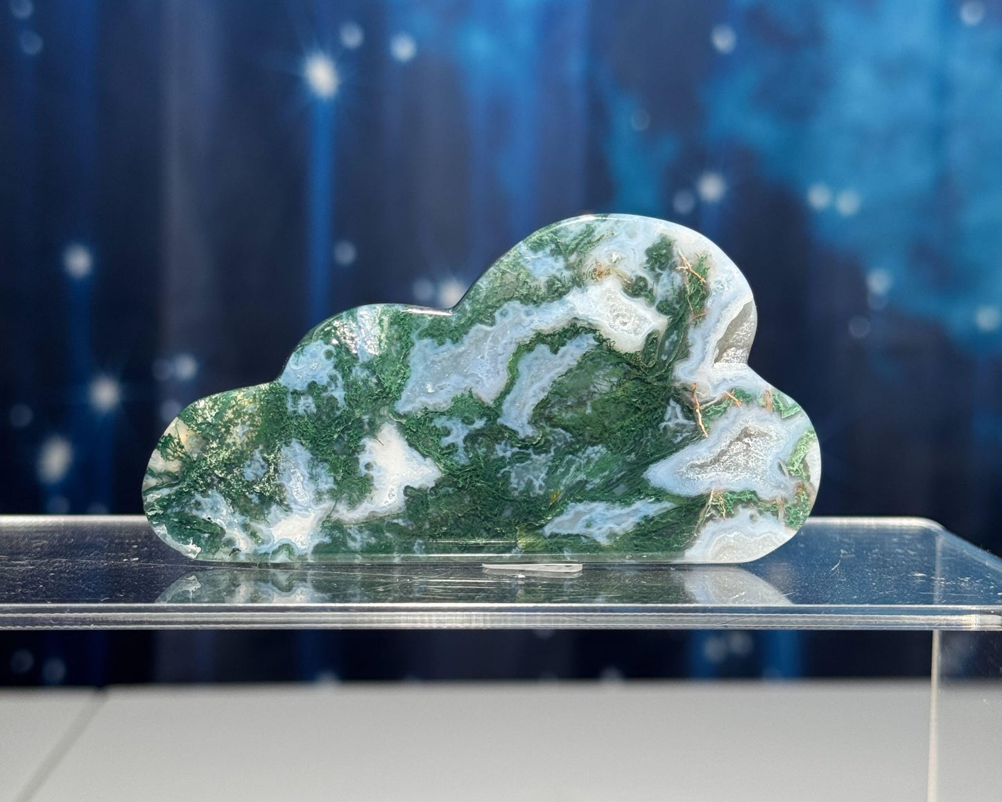 Moss Agate cloud | 3 3/8” long | 85 grams | DOES self-stand