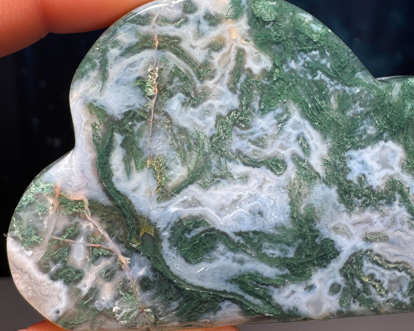 Moss Agate cloud | 3 3/8” long | 85 grams | DOES self-stand