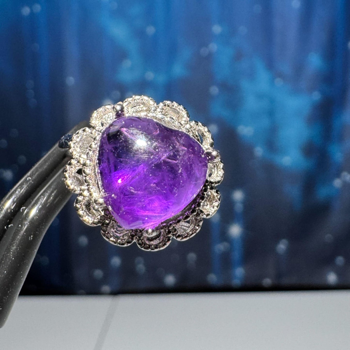 Amethyst heart ring | adjustable | 4.3 grams | 0.925 stamped