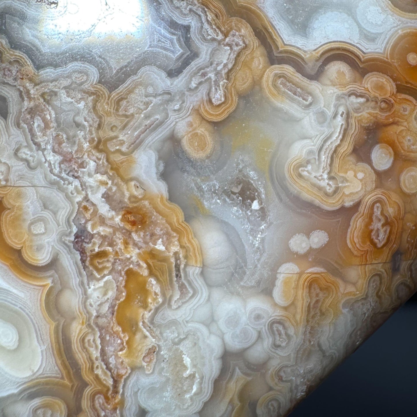 Mexico Crazy Lace Agate heart | 2 1/4" wide | 82 grams | self-standing