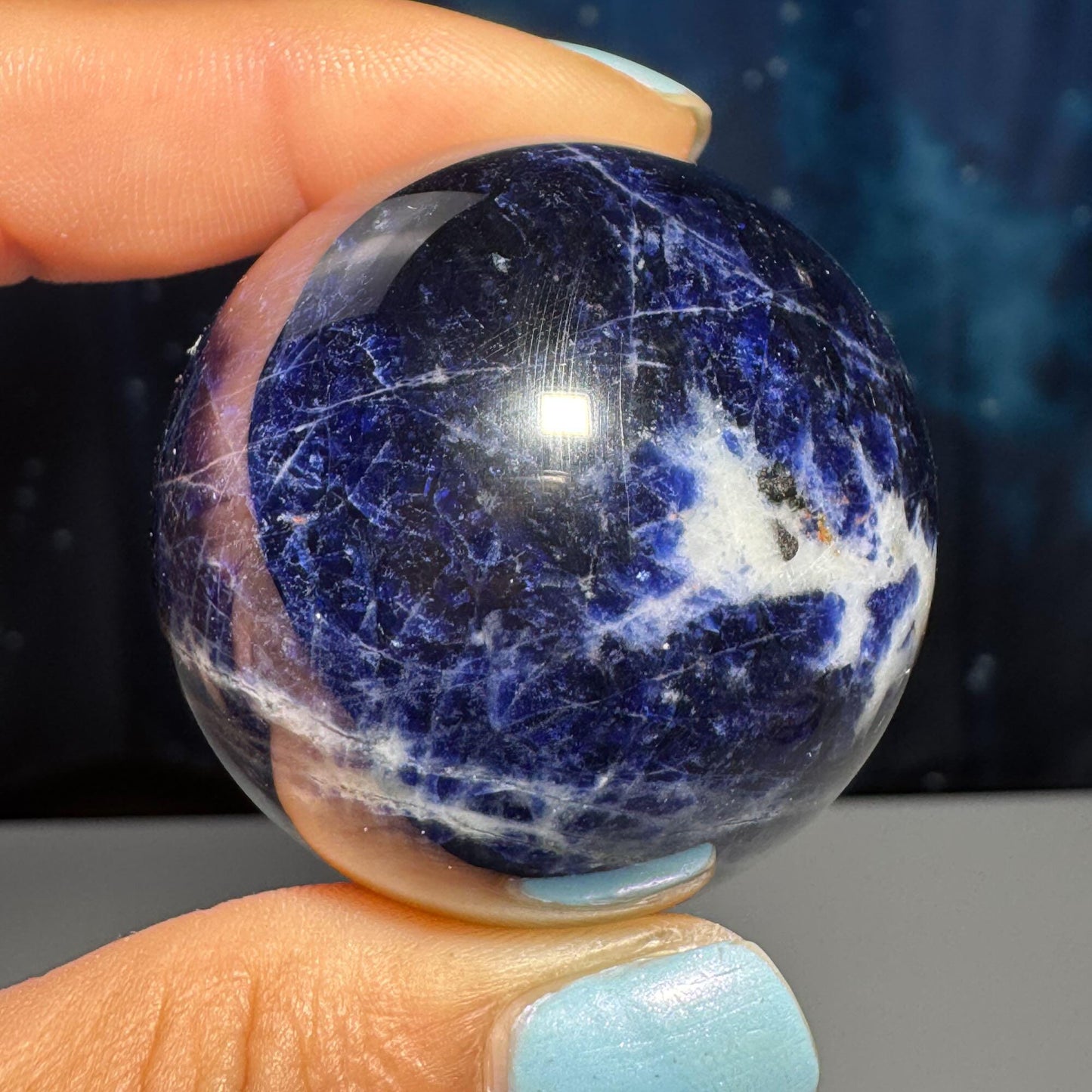Sodalite sphere | 41mm | 88 grams | stand included