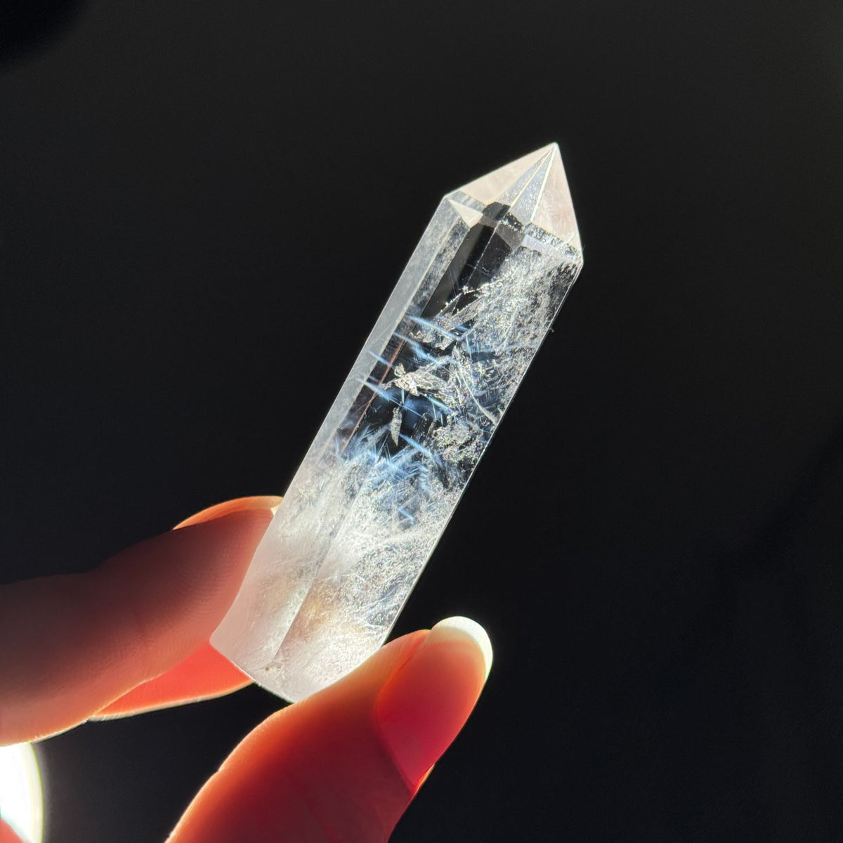 Blue Needle Quartz Point – 0.034 kg