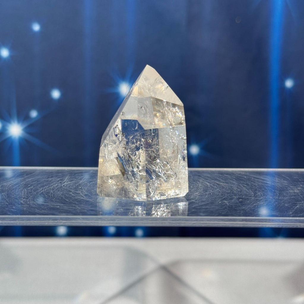 Clear Quartz Point – 0.068 kg