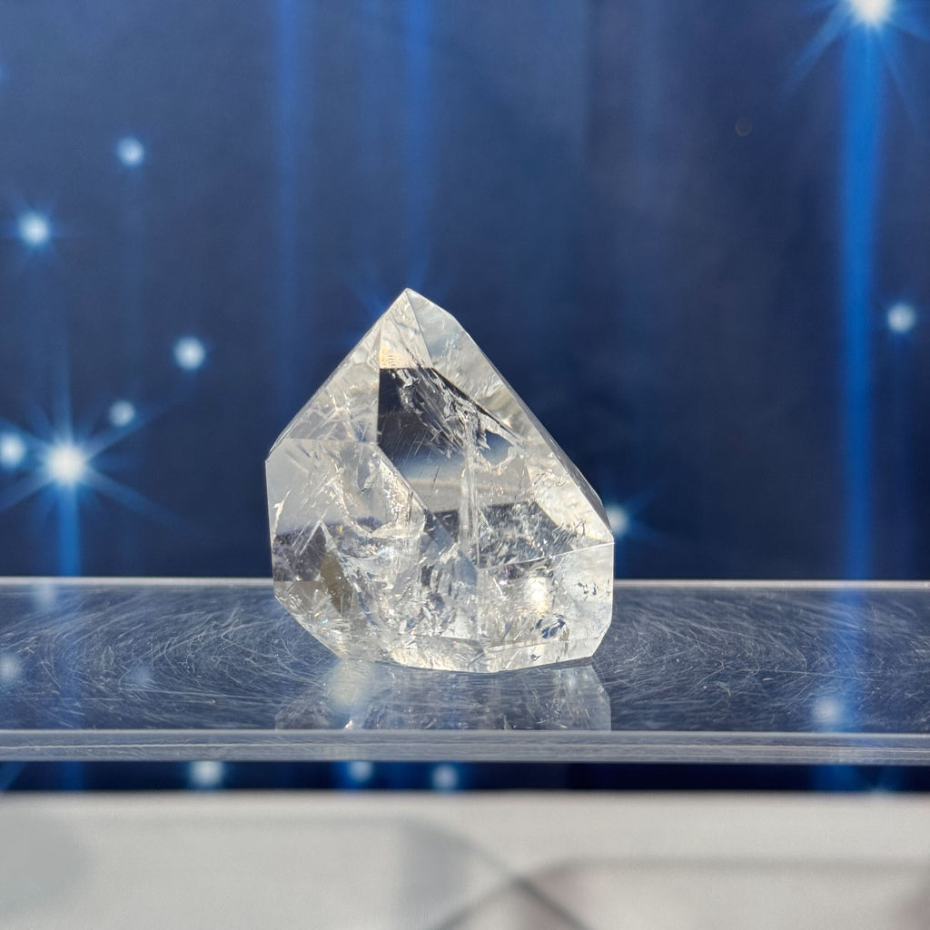 Clear Quartz Point – 0.070 kg
