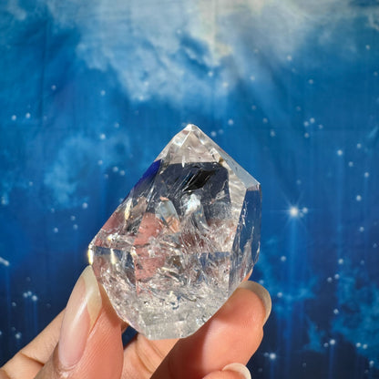 Clear Quartz Point – 0.070 kg