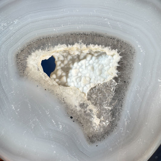 Druzy agate heart - 3 1/2" × 1/2" × 3" - 4.1 oz