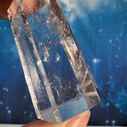 Clear Quartz Point – 0.051 kg