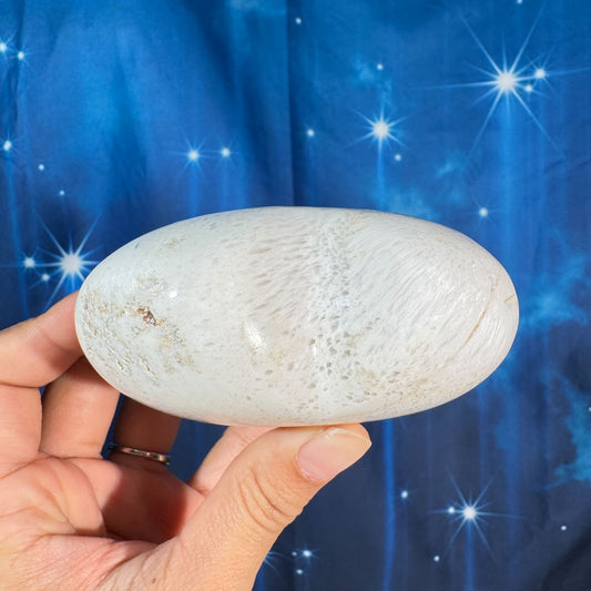 Scolecite heart - 3 7/8" × 1 7/8" × 3 1/2" - 1 lb.