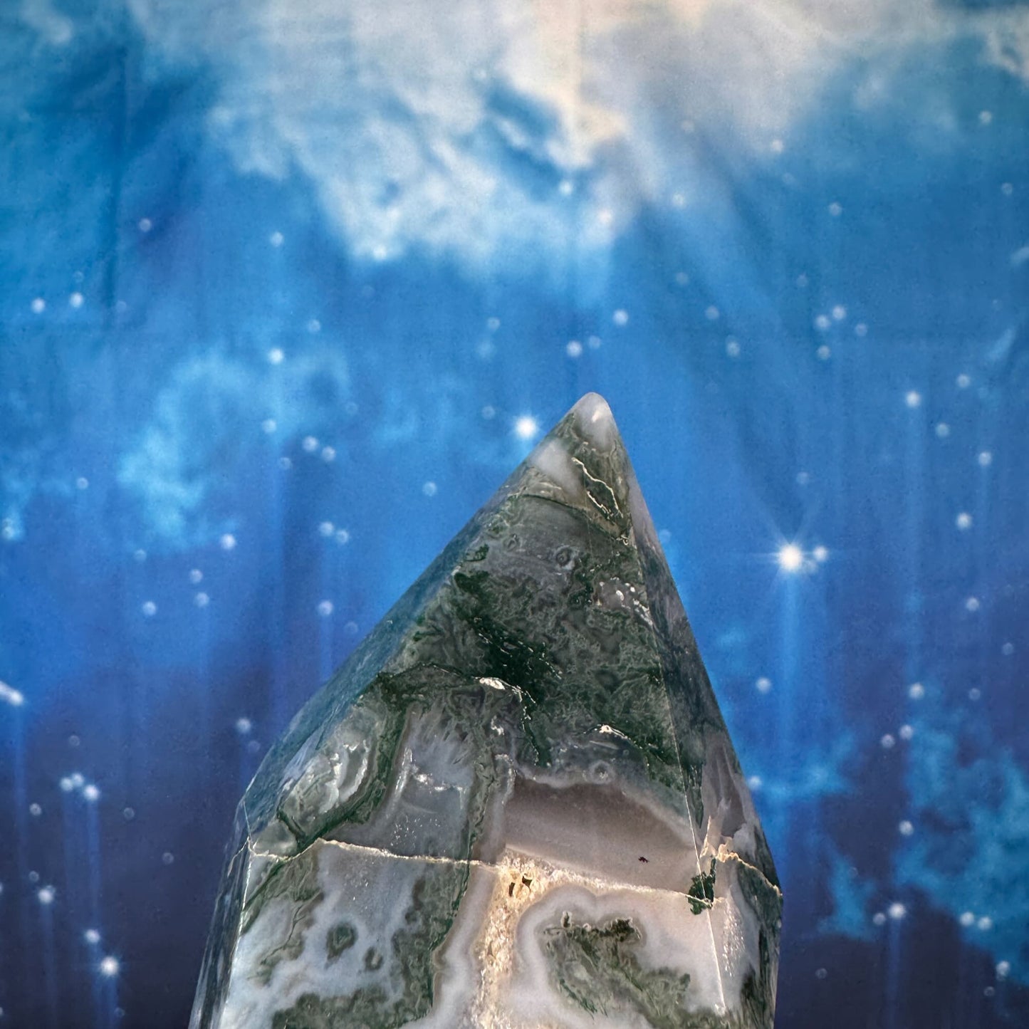 Moss Agate Tower – 1.534 kg