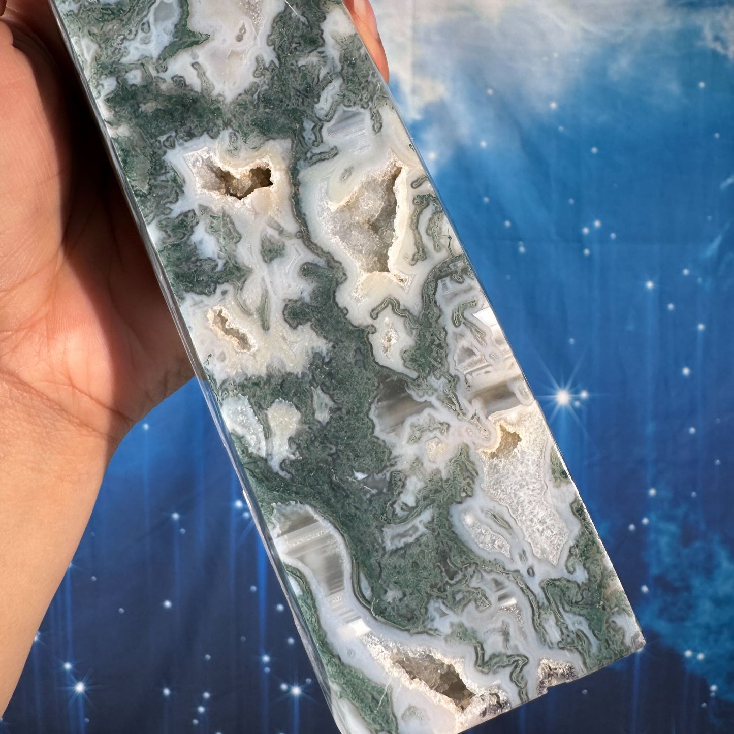 Moss Agate Tower – 1.534 kg