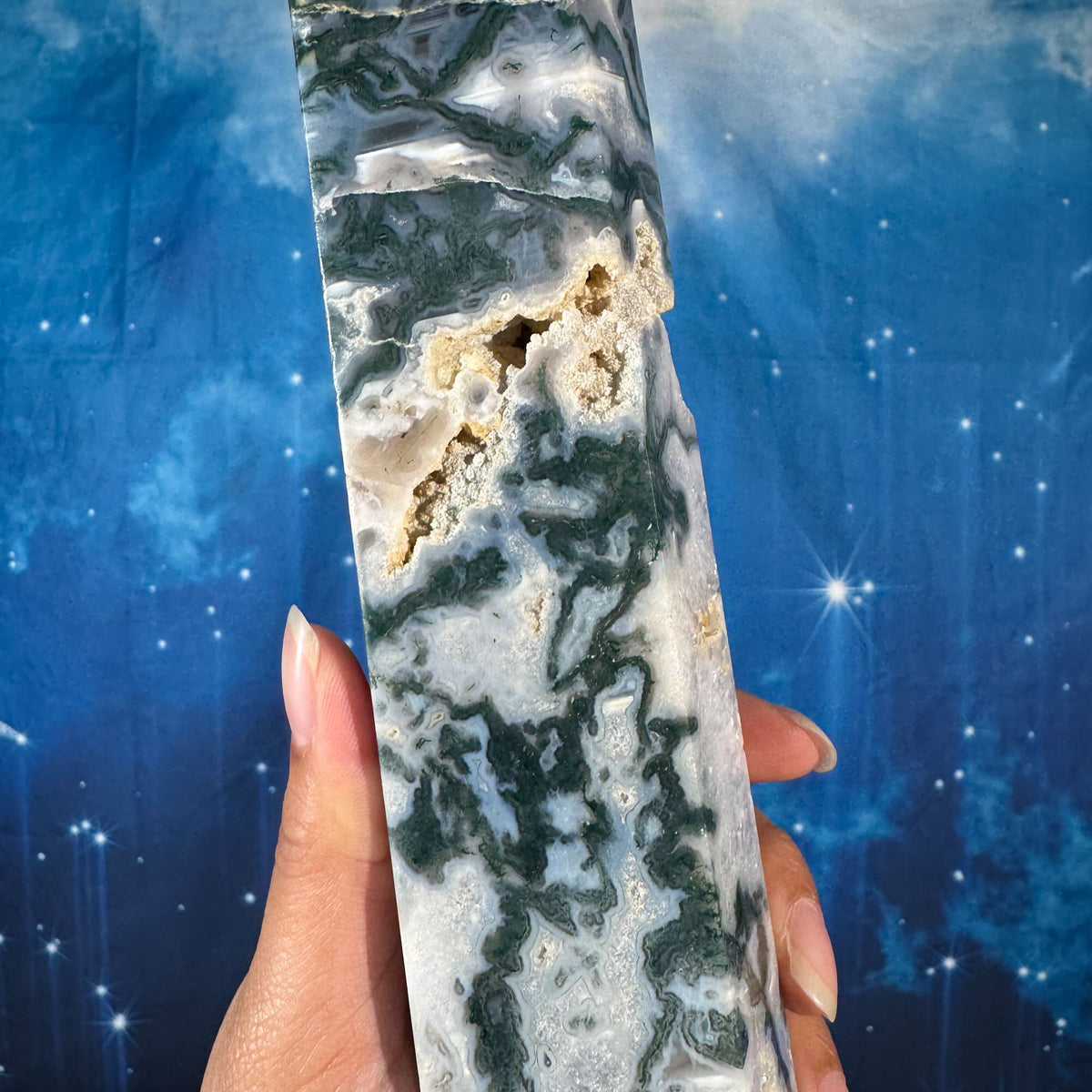 Moss Agate Tower – 1.534 kg