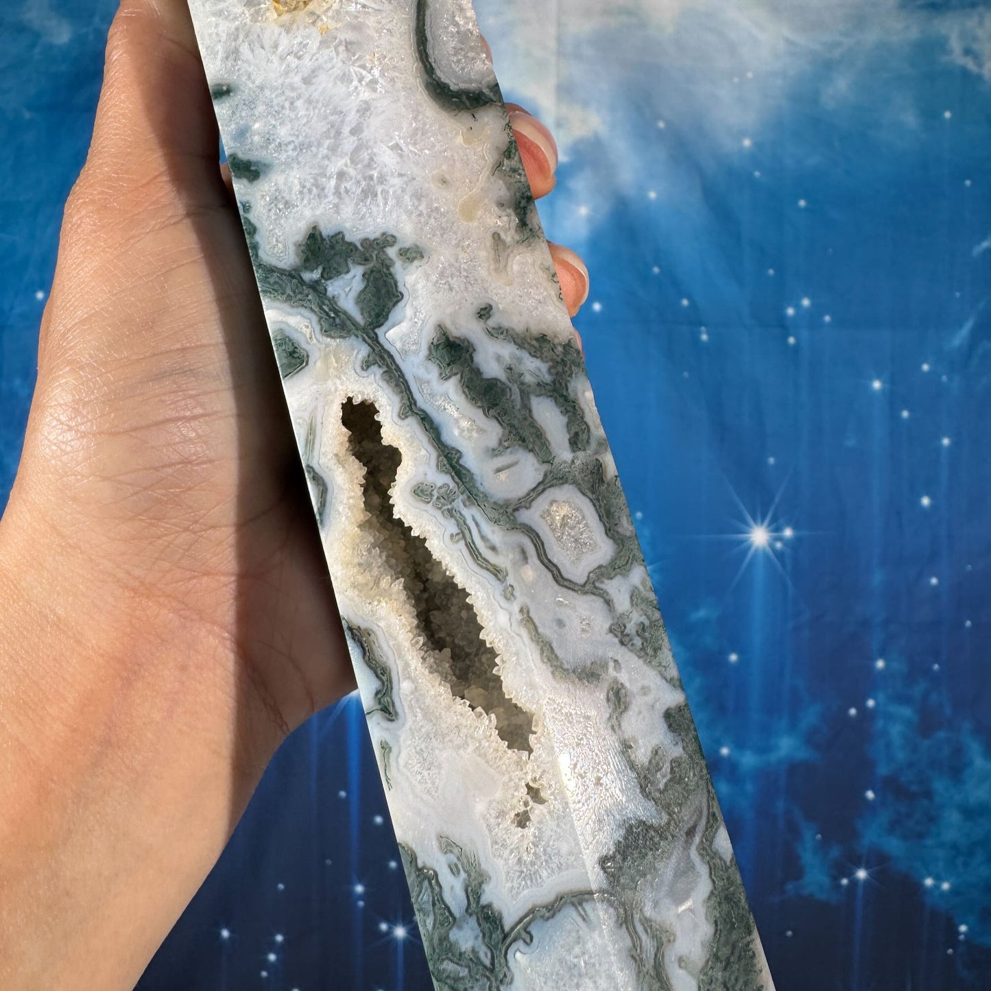 Moss Agate Tower – 1.534 kg