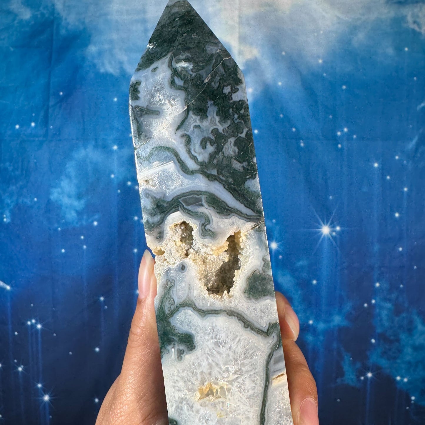 Moss Agate Tower – 1.534 kg