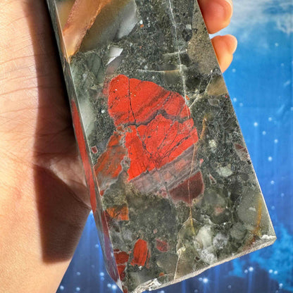 Bloodstone Tower – 1.347 kg
