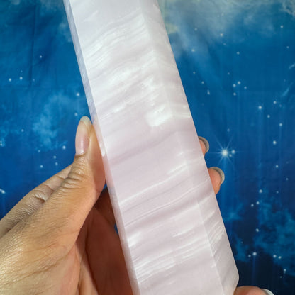 Pink Mangano Calcite Tower – 0.644 kg