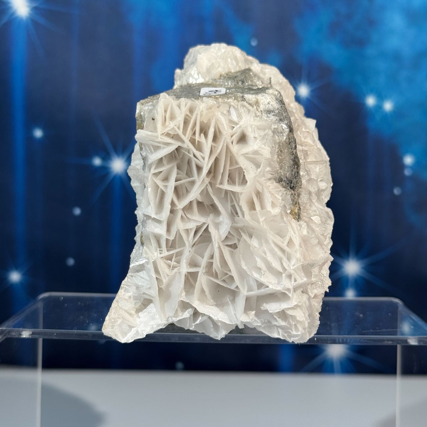 White Rose Calcite Specimen – 1.006 kg