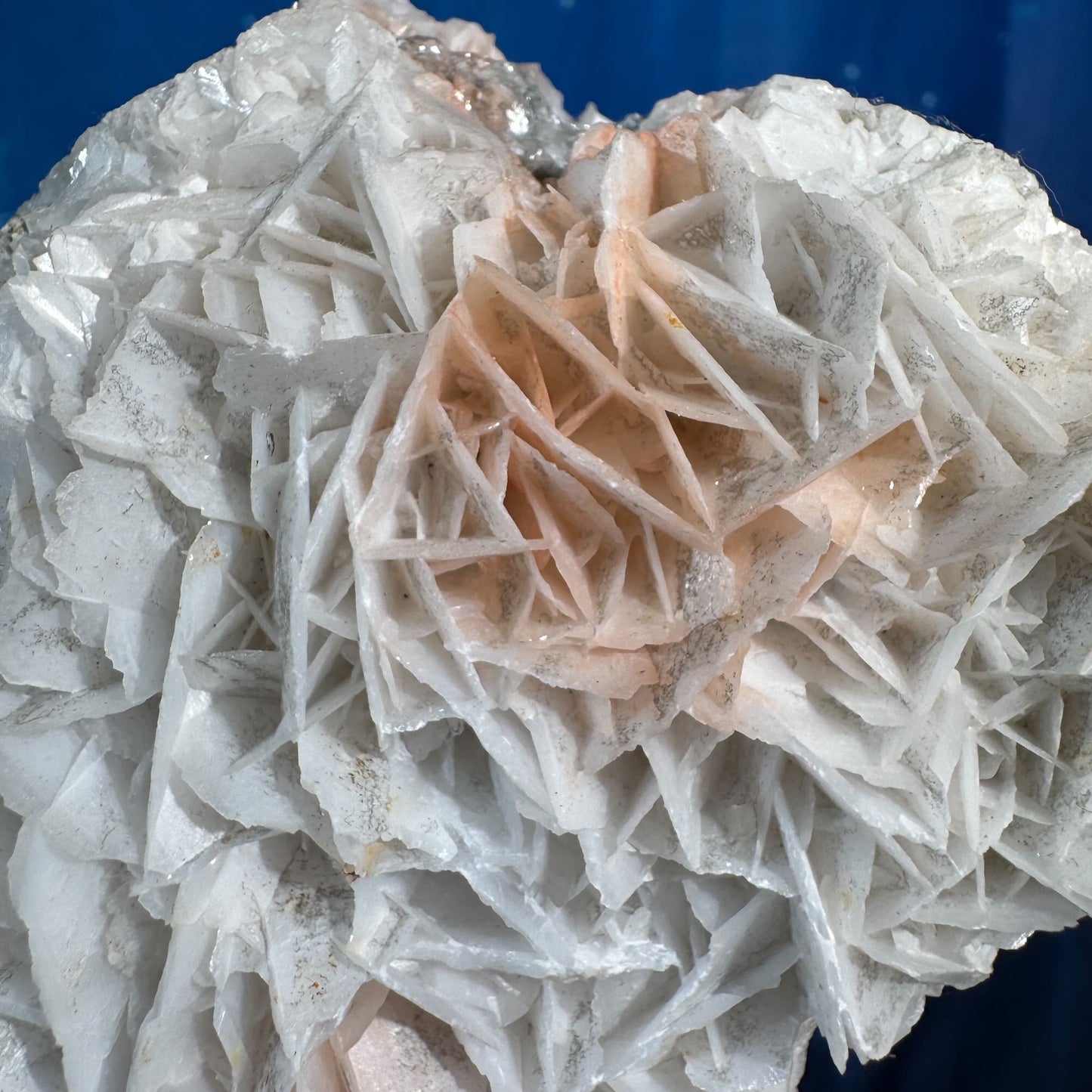 White Rose Calcite Specimen – 1.006 kg