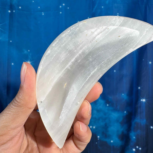 Satin spar trinket dish - 4 1/2" × 1 3/4" × 7/8" × 5/8" - 5.6 oz