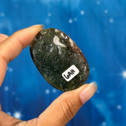 Moss Agate Flat Palmstone – 0.025 kg