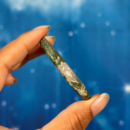 Moss Agate Flat Palmstone – 0.042 kg
