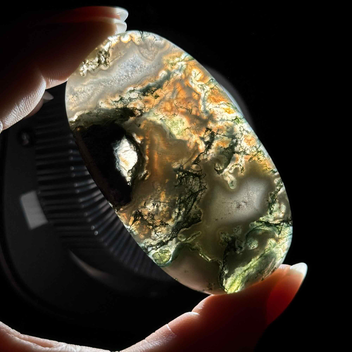 Moss Agate Flat Palmstone – 0.048 kg