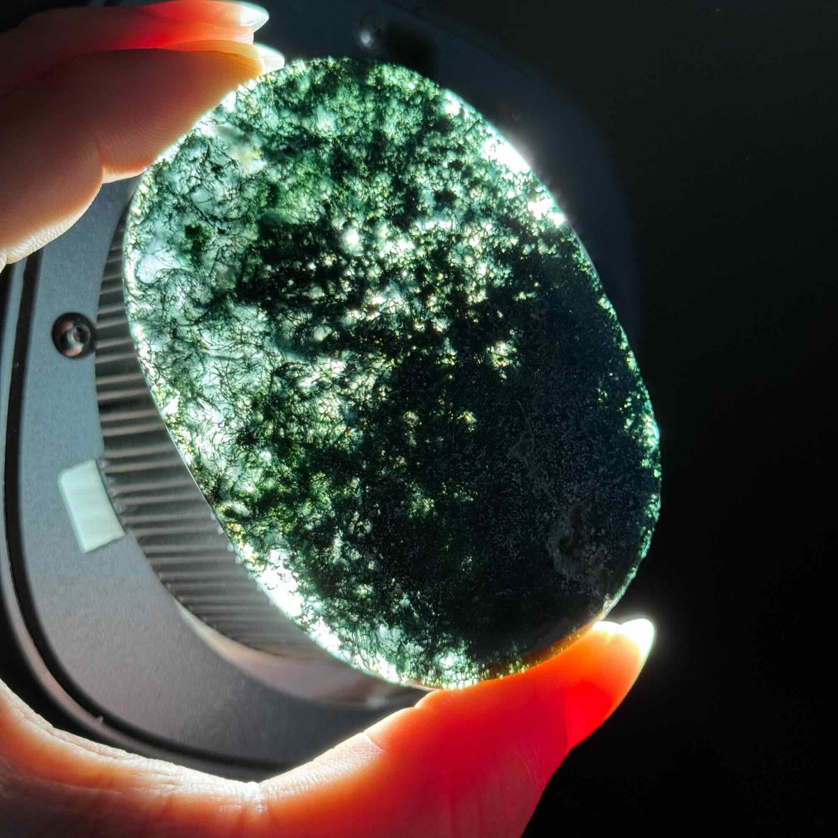 Moss Agate Flat Palmstone – 0.054 kg