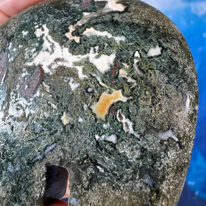 Moss Agate Bear – 0.162 kg