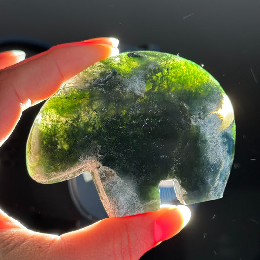 Moss Agate Bear – 0.153 kg