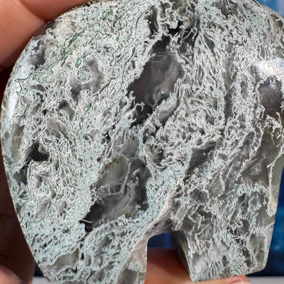 Moss Agate Bear – 0.147 kg