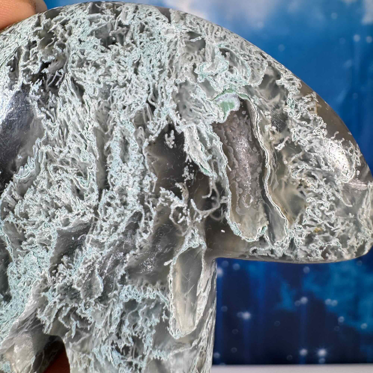 Moss Agate Bear – 0.147 kg