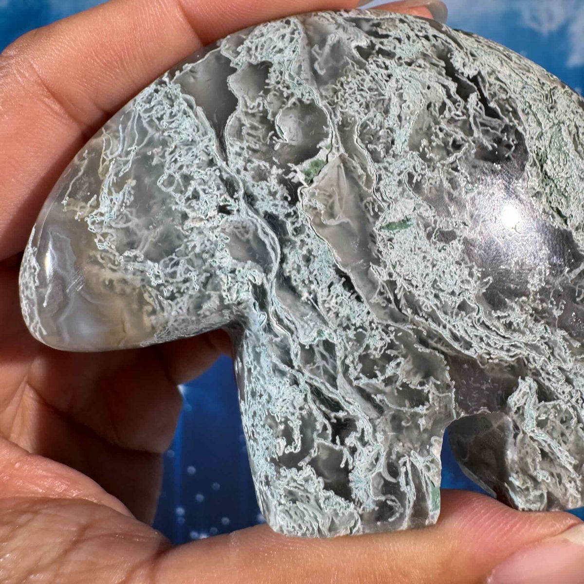 Moss Agate Bear – 0.147 kg