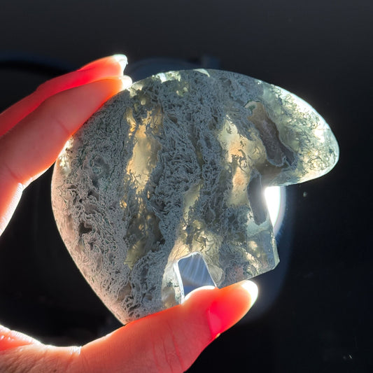 Moss Agate Bear – 0.147 kg