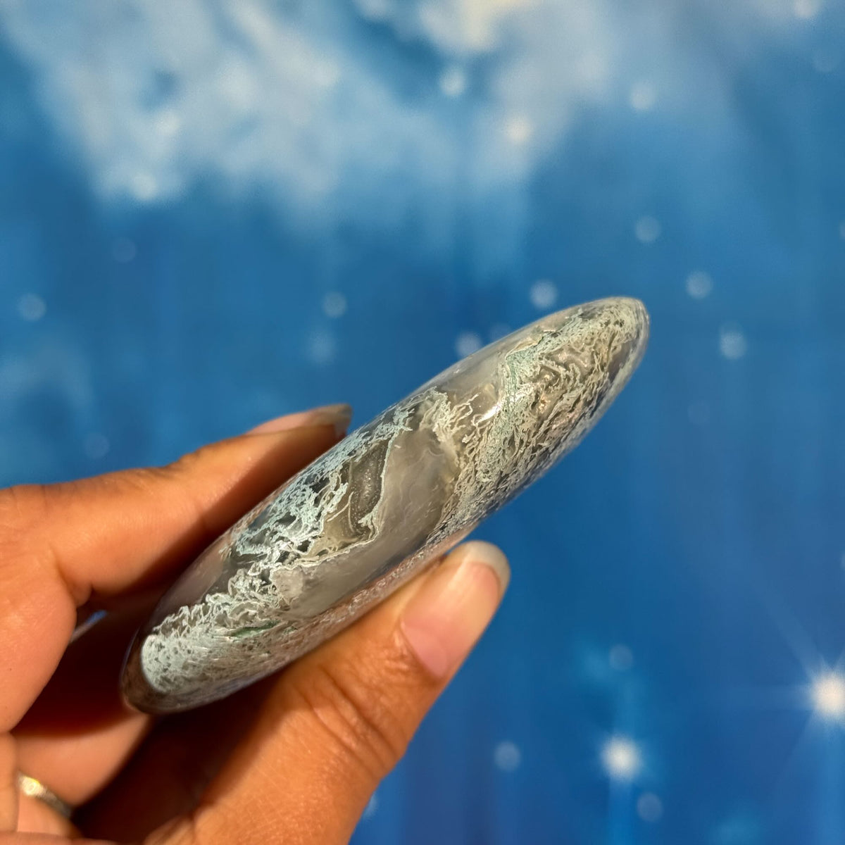 Moss Agate Bear – 0.147 kg