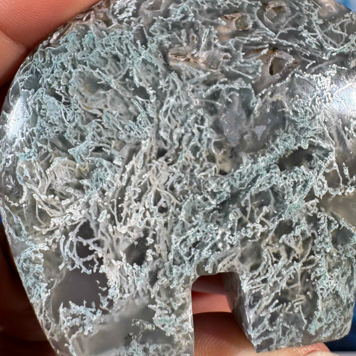Moss Agate Bear – 0.147 kg