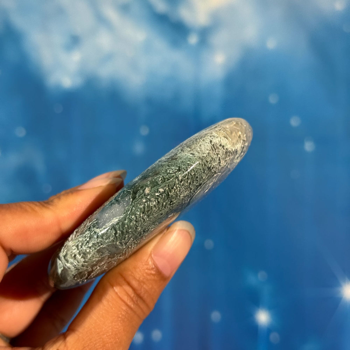 Moss Agate Bear – 0.145 kg
