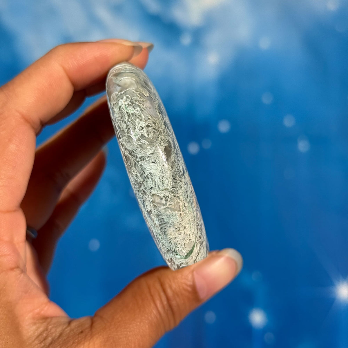 Moss Agate Bear – 0.128 kg